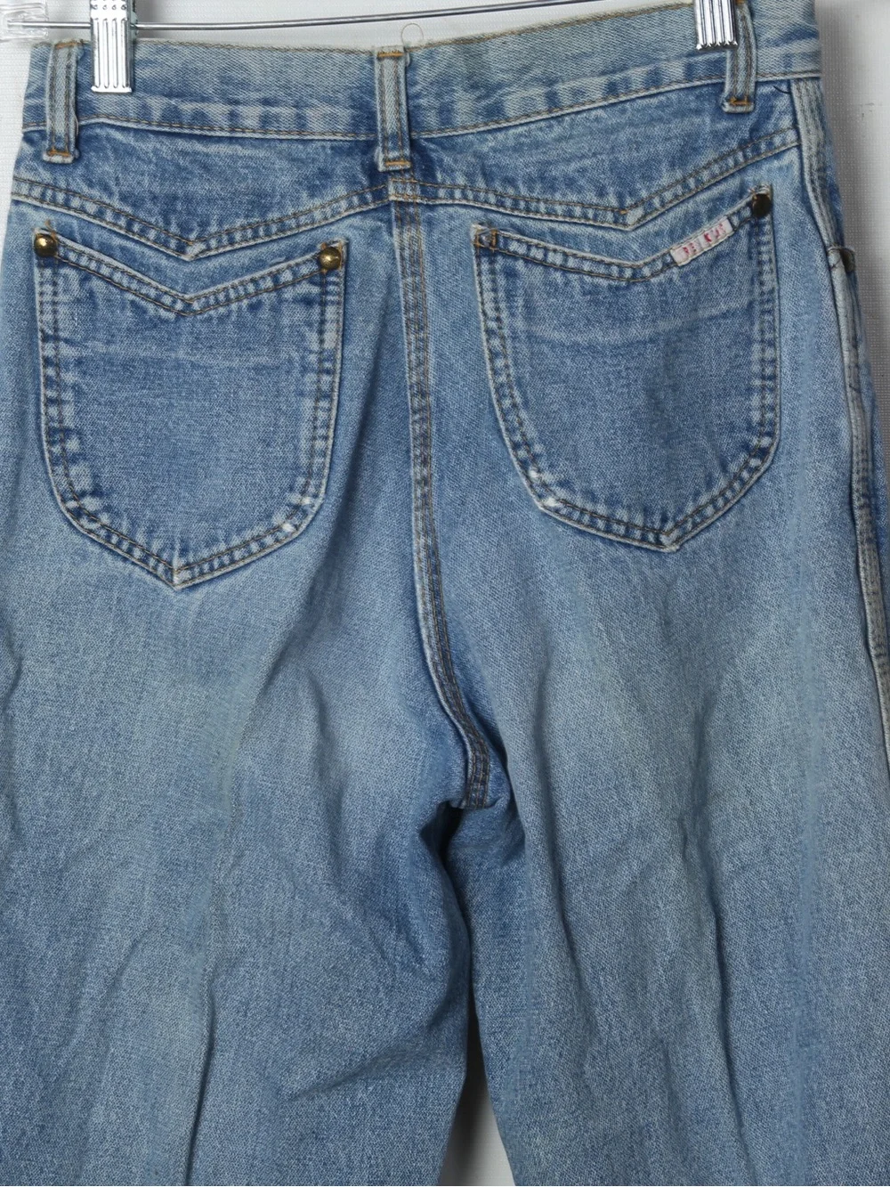 Tres Jolie Accessories Men’s Slim Straight Light Blue Jeans